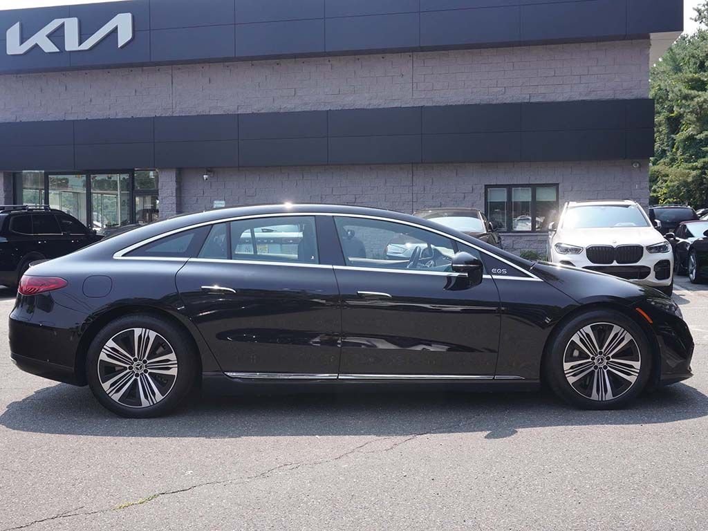 Used 2024 Black Mercedes-Benz 450 image 23