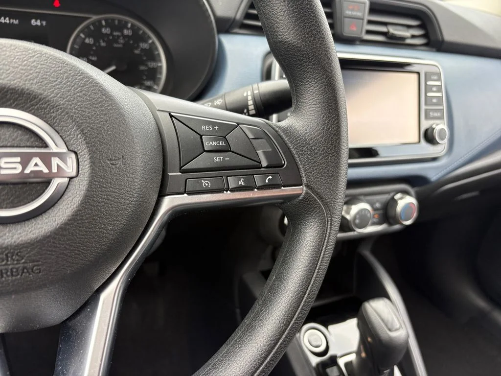 Used 2025 Black Nissan 1.6 SV image 25