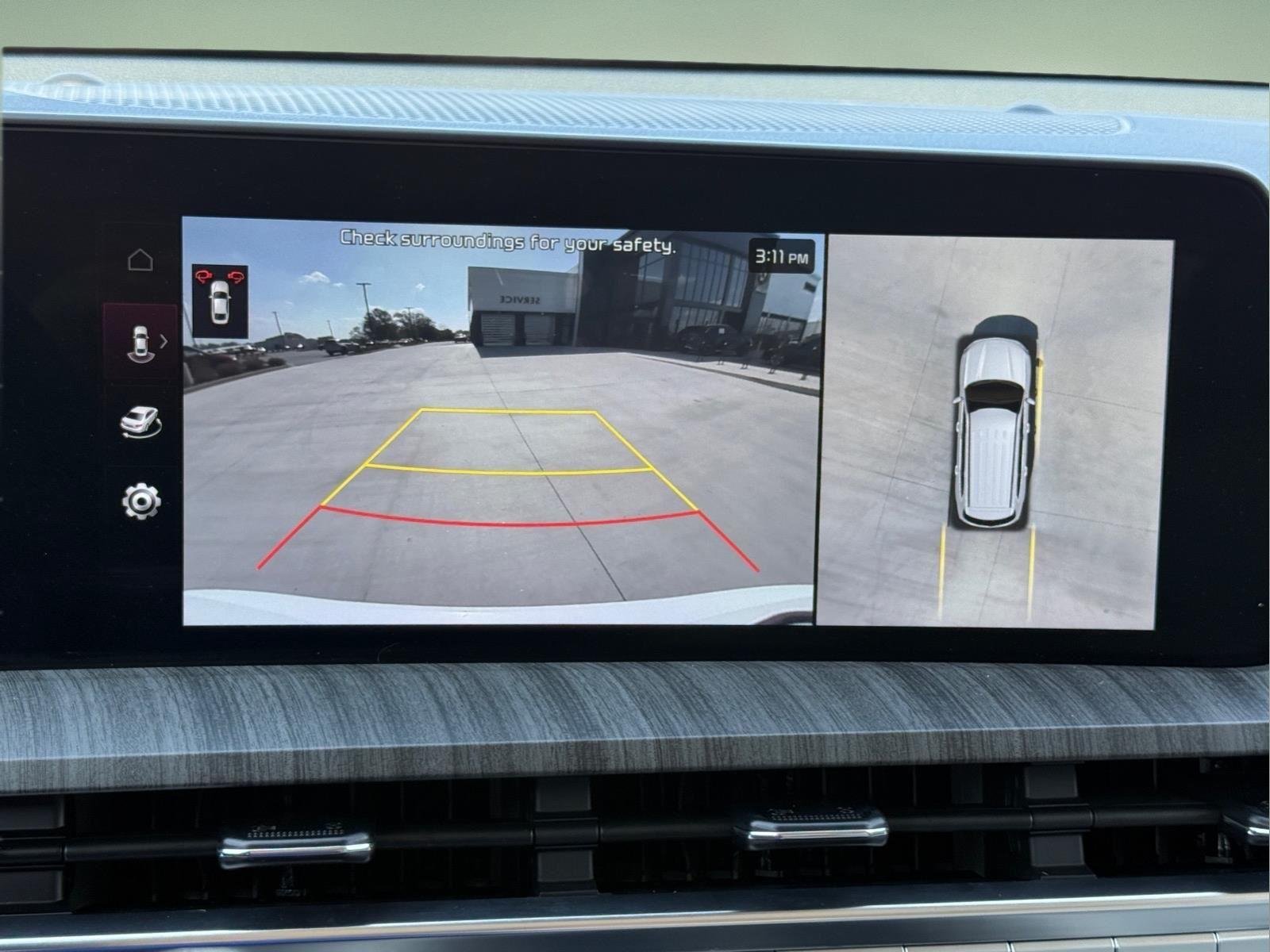 Used 2023 Glacial White Pearl Kia SX image 4