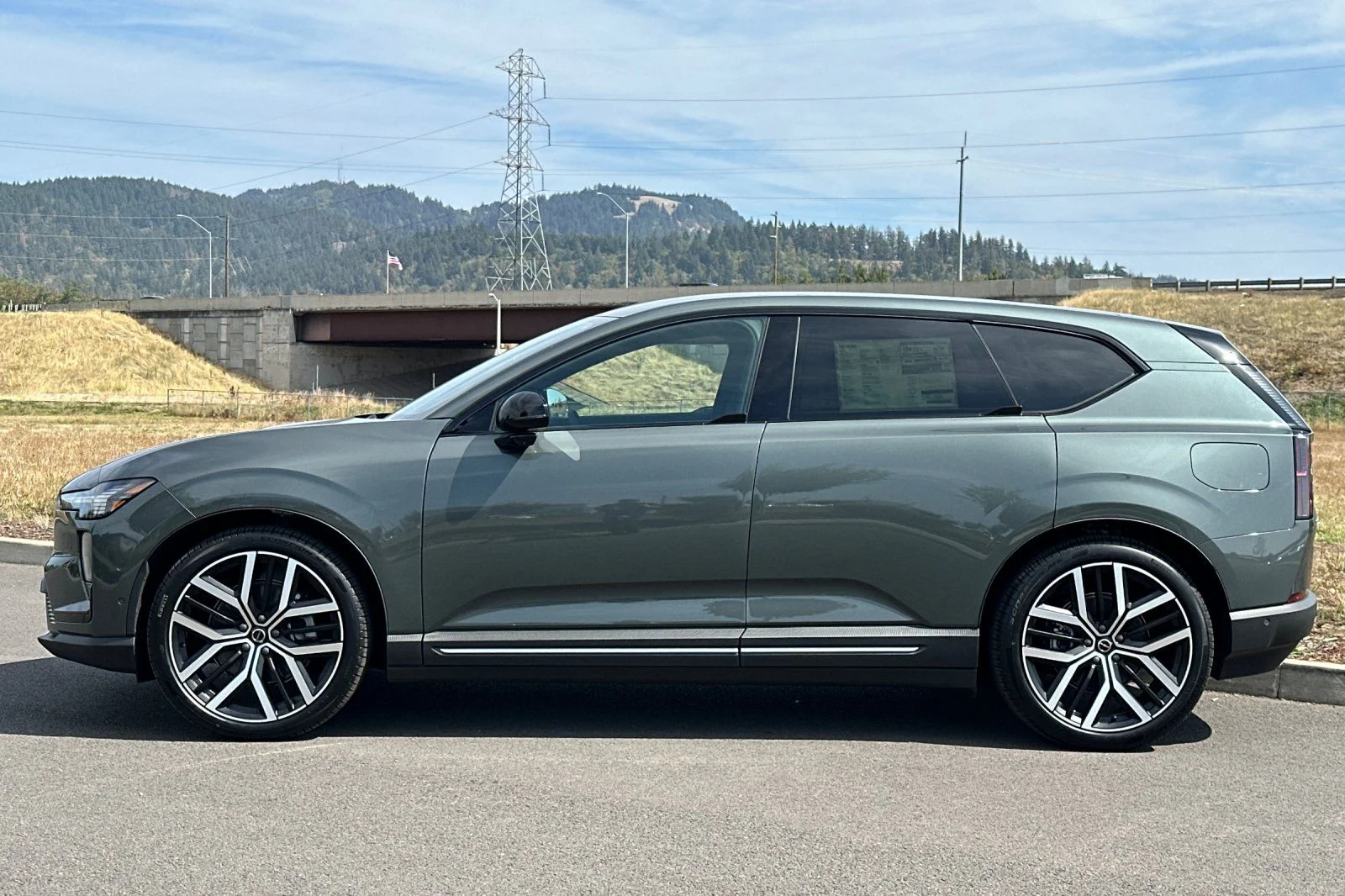 New 2027  Volvo Ultra image 6