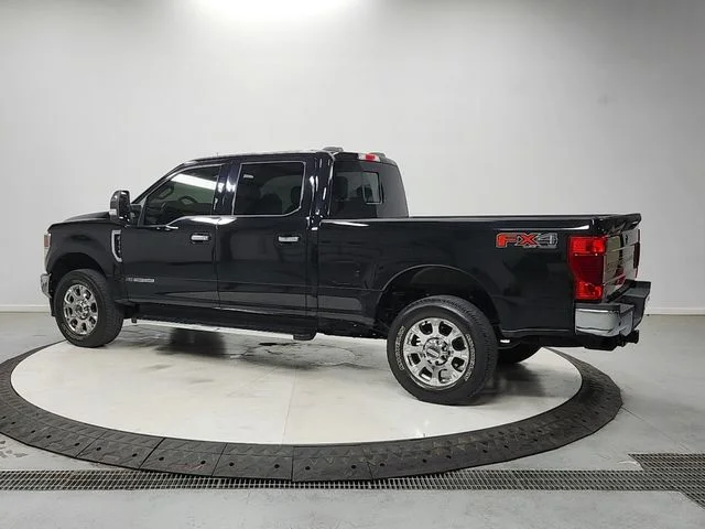 Used 2022 Black Ford Lariat image 5
