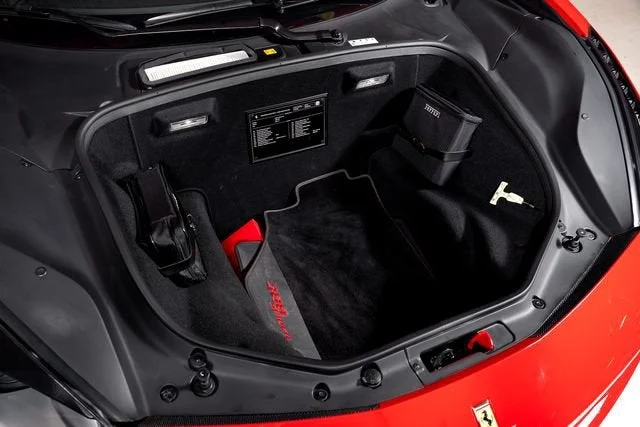 Used 2018 Rosso Corsa Ferrari  image 17