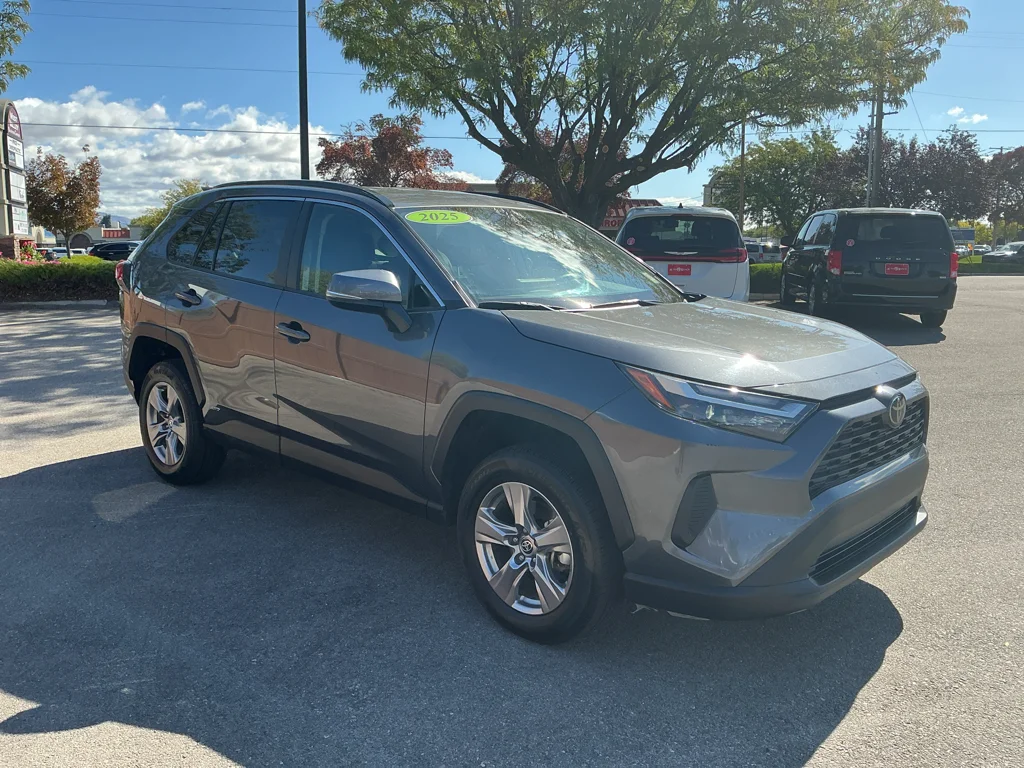 Used 2025 MAGNETIC GRAY METALLIC Toyota Hybrid XLE image 3