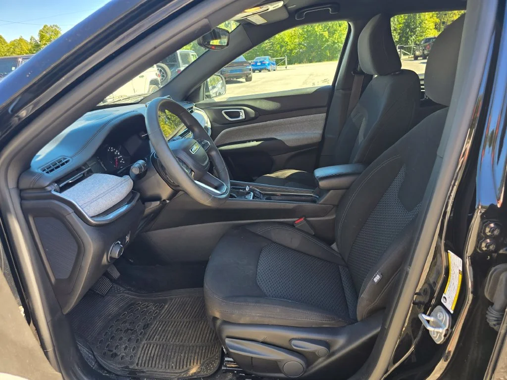 Used 2024 Black Jeep Sport image 4