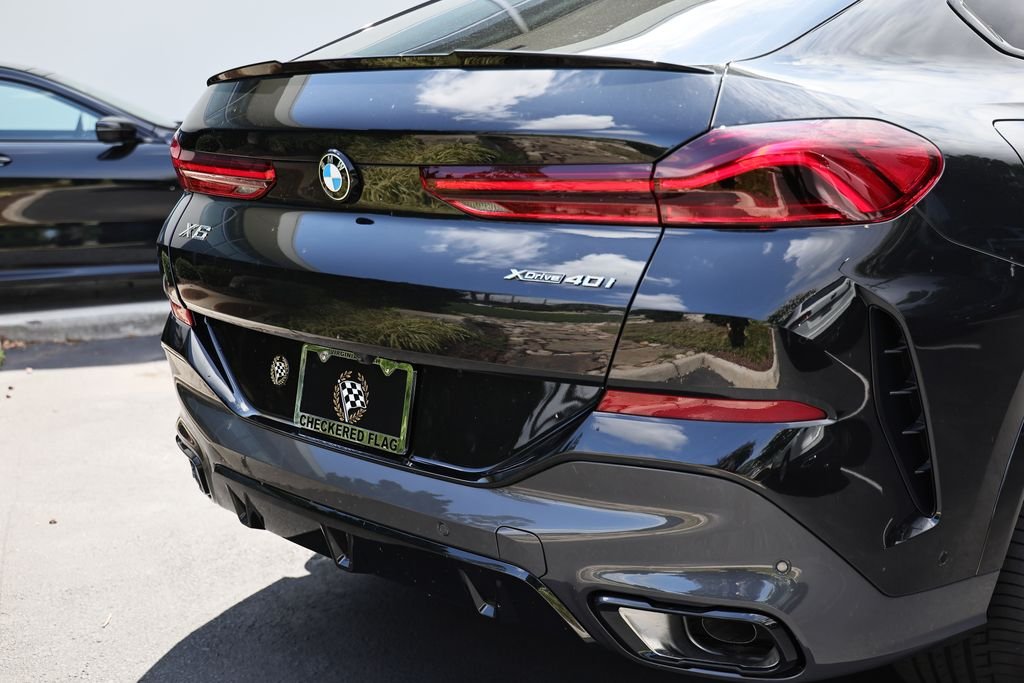 New 2027 Black Sapphire Metallic BMW xDrive40i image 8