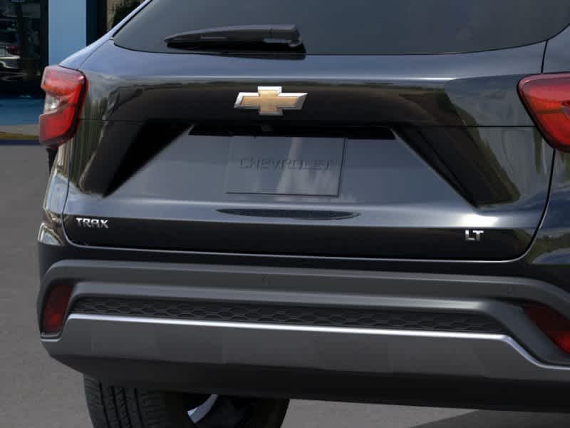 2026 Chevrolet Trax LT - Photo 14
