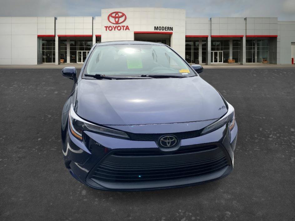 Used 2023 Blueprint Toyota LE image 8