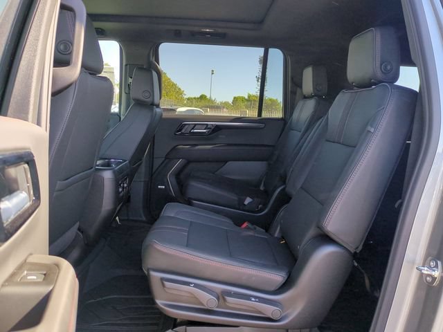 2026 Chevrolet Suburban RST - Photo 26