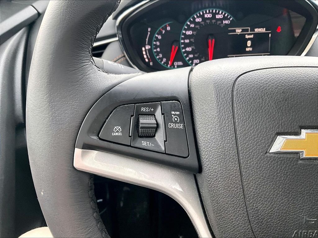 Used 2022 Black Chevrolet LT image 21