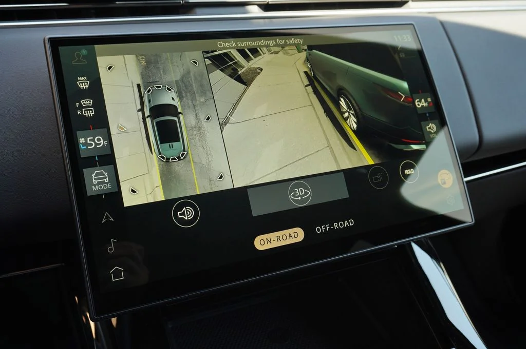 New 2026 Fuji White Land Rover SE image 26