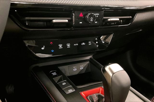 New 2026 Arctic Ice Blue Metallic with Super Black Roof Nissan SR image 26