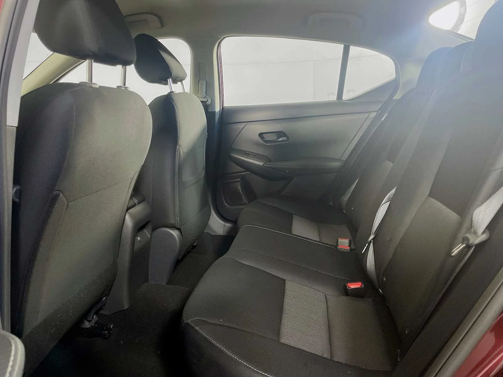 Used 2025 Rosewood Metallic Nissan SV image 5