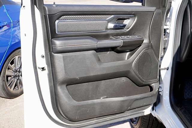 New 2026 Bright White Clear-Coat Exterior Paint RAM Big Horn Night Edition image 29