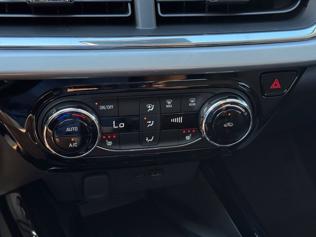 2026 Chevrolet Trax LT - Photo 28