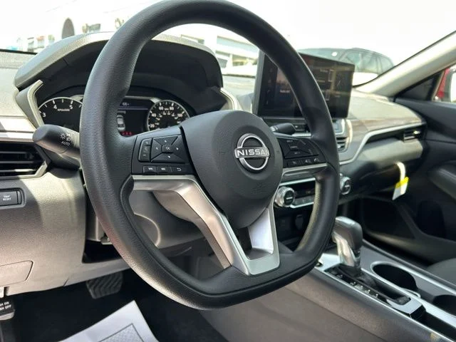 New 2026 Scarlet Nissan 2.5 SV image 29