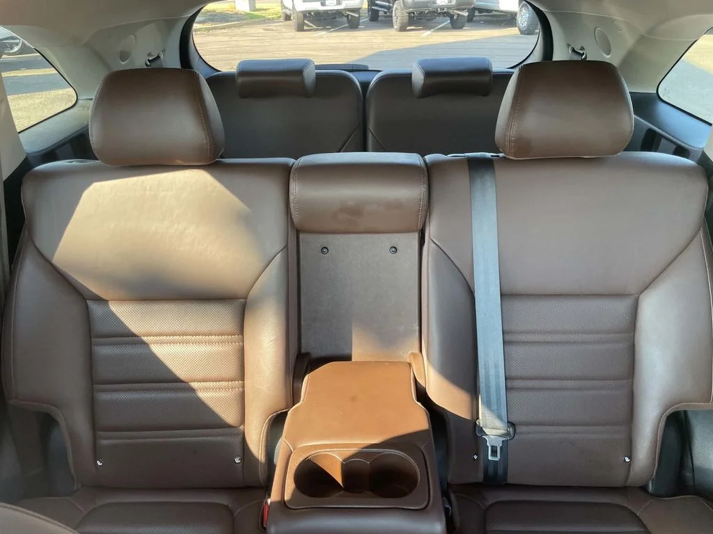 Used 2020 Black Kia SX image 26