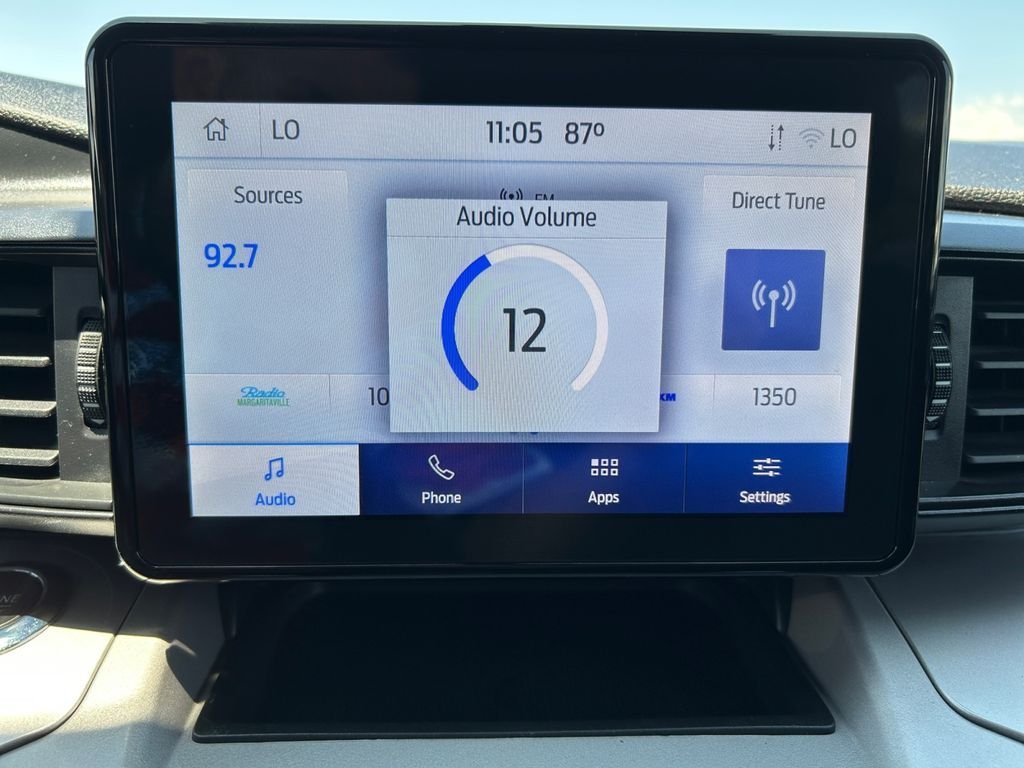 Used 2023 Silver Ford XLT image 11