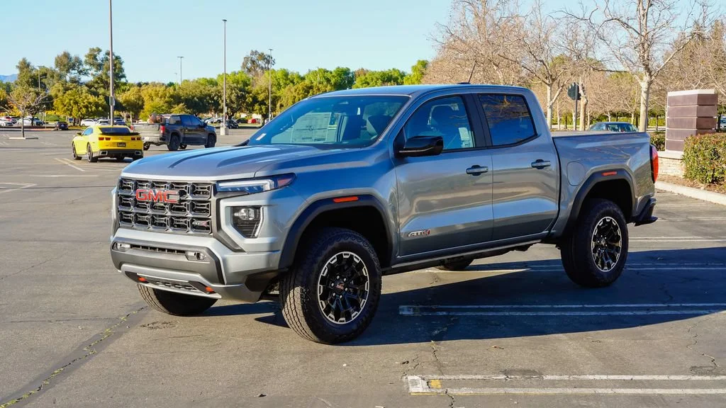 New 2026 Sterling Metallic GMC AT4 image 3