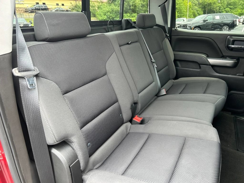 Used 2018 CAJUN RED TINTCOAT Chevrolet LT image 38