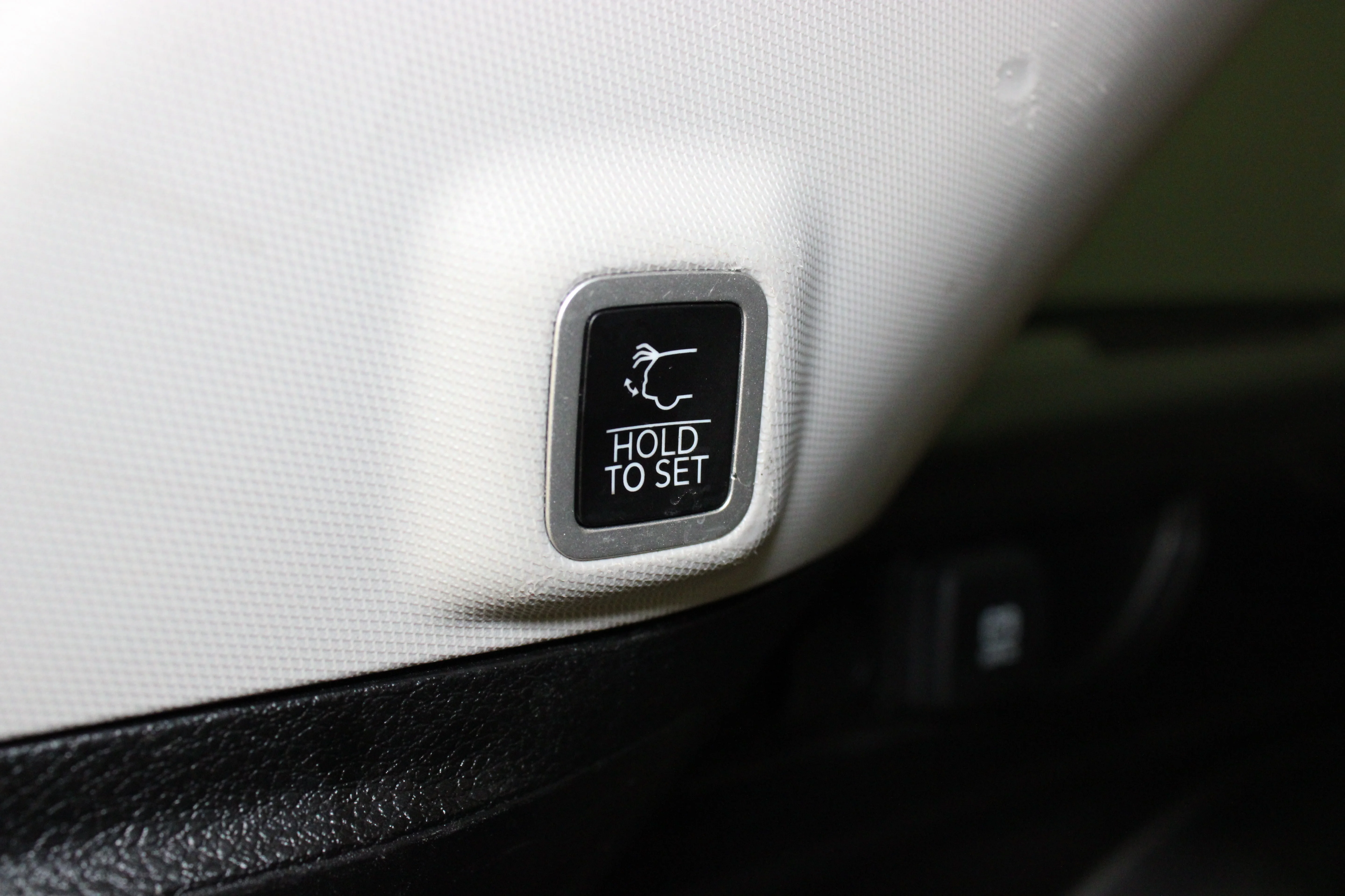Used 2023 Bright White Clearcoat Jeep Limited image 13