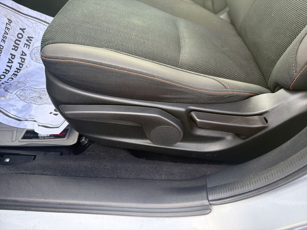 Used 2017 Silver Subaru 2.0i Premium image 4