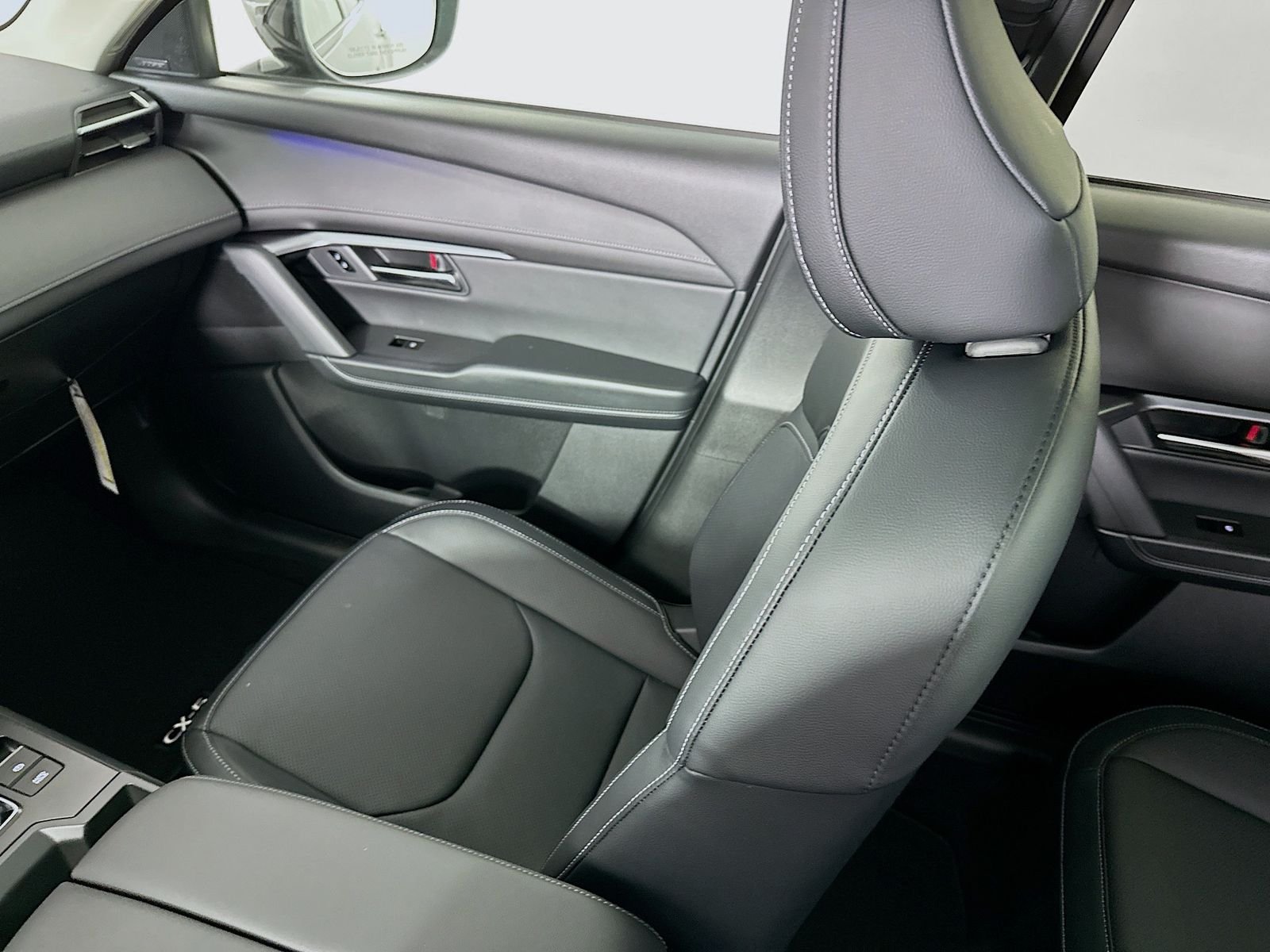 New 2026 Navy Blue Mica Mazda 2.5 S Premium AWD image 25
