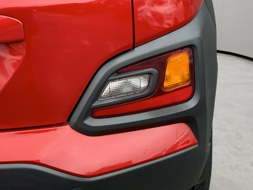 Used 2021 Pulse Red Hyundai SEL image 13