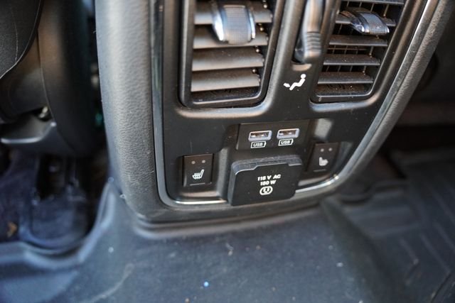 Used 2016 Red Jeep Summit image 4