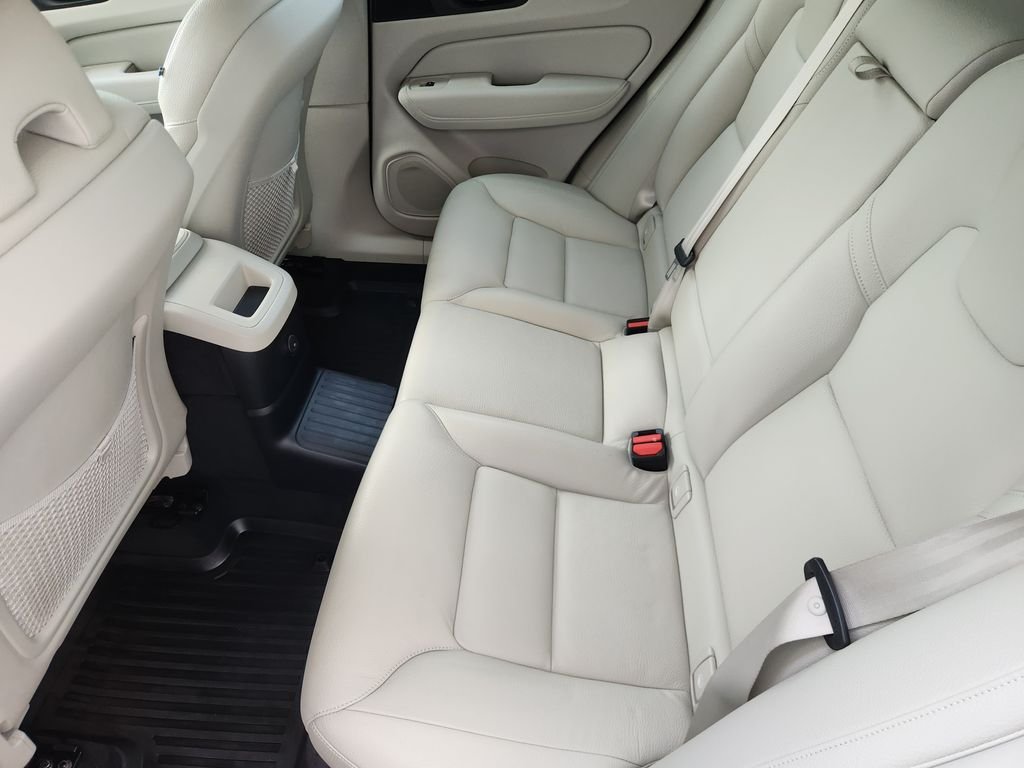 Used 2023 Denim Blue Metallic Volvo T8 Plus Dark Theme image 29