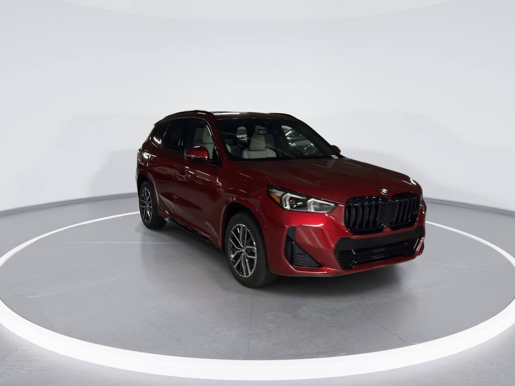 Used 2026 Red BMW xDrive28i image 2