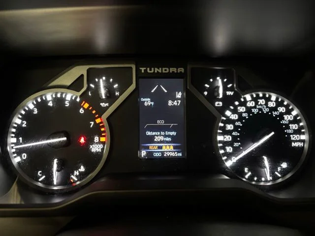 Used 2024  Toyota SR5 image 13