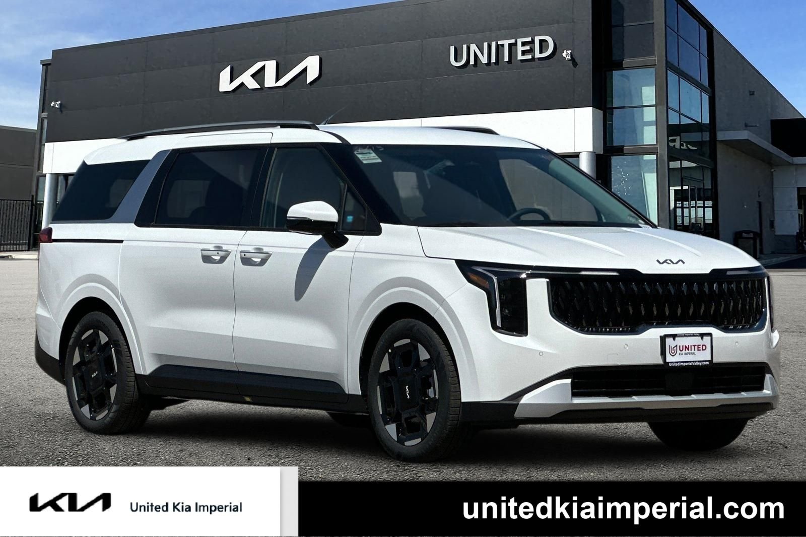 2026 Kia Sedona EX's photo