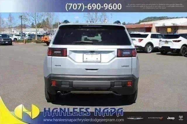 New 2026 Silver Zynith Clear-Coat Exterior Paint Jeep Laredo image 8