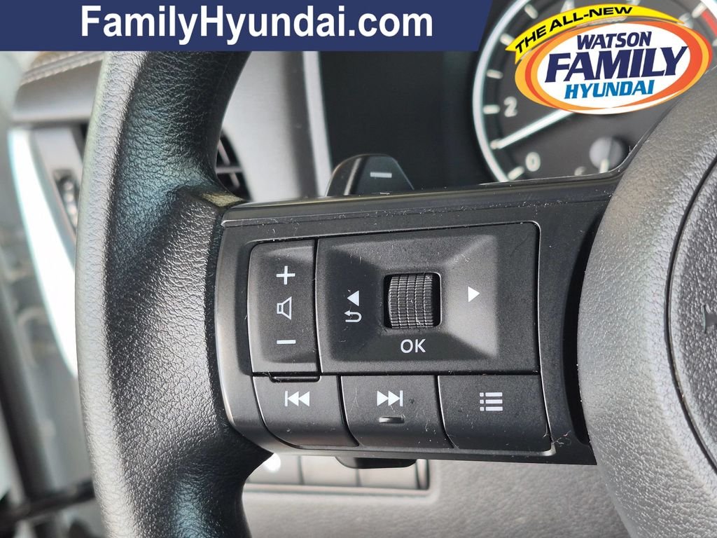 Used 2024 White Nissan SV image 15