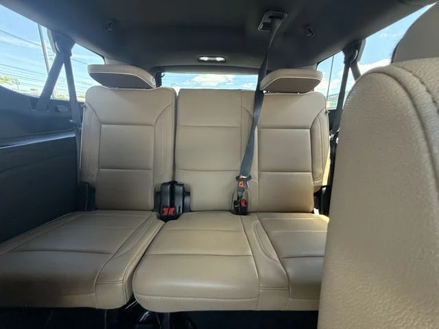 Used 2023 Beige Chevrolet Premier image 23