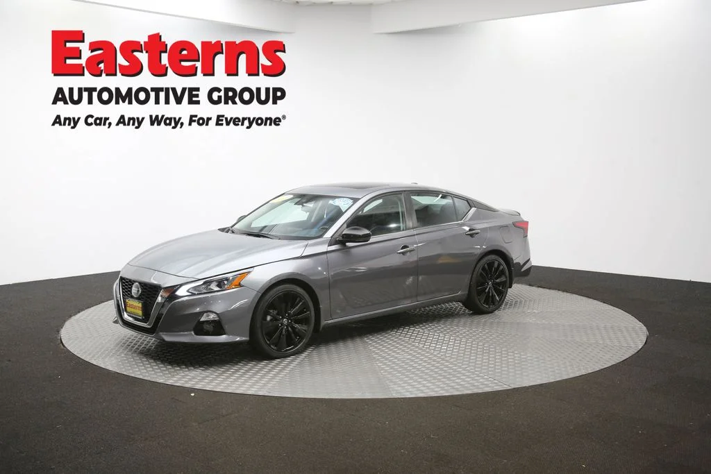 Used 2022 Gray Nissan 2.5 SR image 54