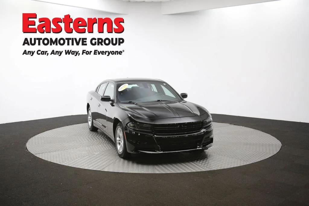 Used 2022 Black Dodge SXT image 48