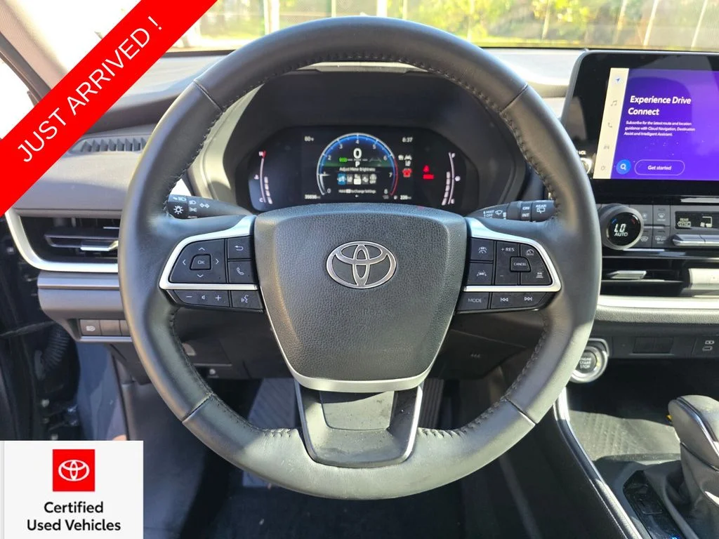Certified Used 2024 White Toyota XLE image 31