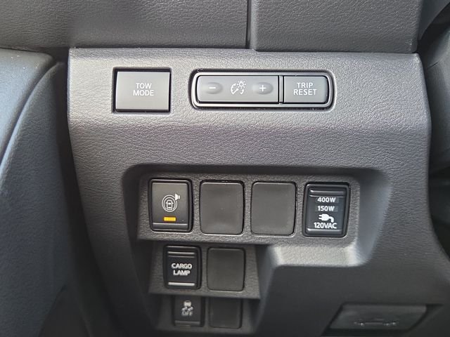 New 2026 Glacier White Nissan Crew Cab SV image 8