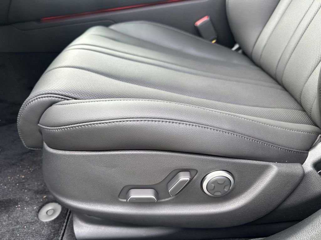 New 2026 Black Genesis 2.5T ADVANCED image 26
