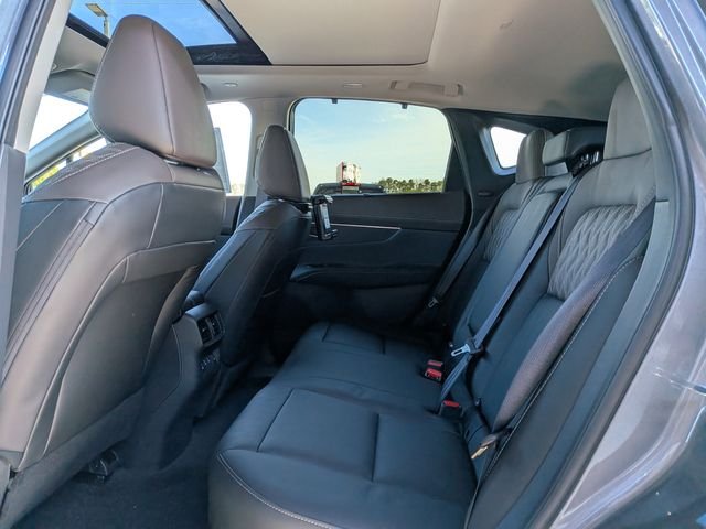 New 2026 Gray Nissan Platinum image 9