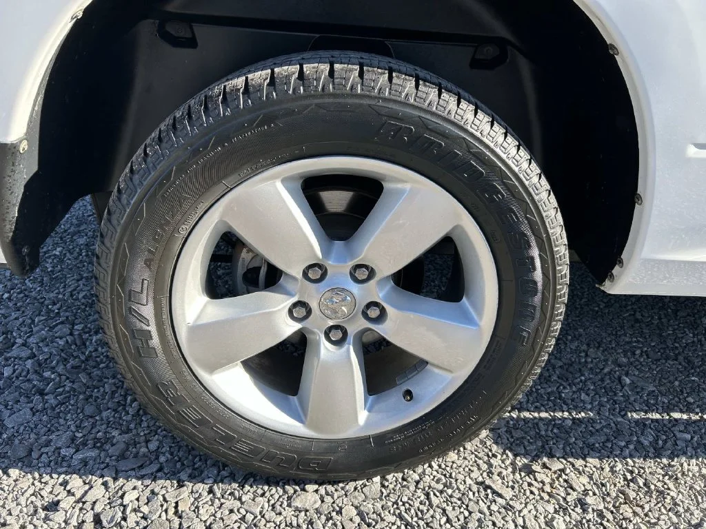 Used 2015 White Ram Express image 23
