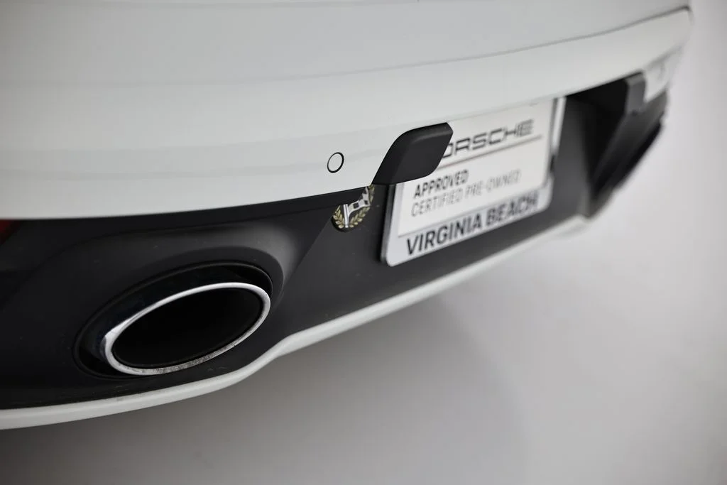 Used 2021 White Porsche Carrera image 15