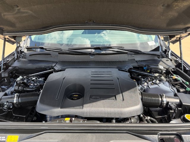2026 Land Rover Discovery Gemini Edition - Photo 19