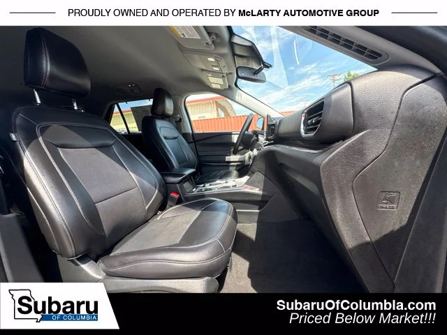 Used 2024 Gray Ford Limited image 18