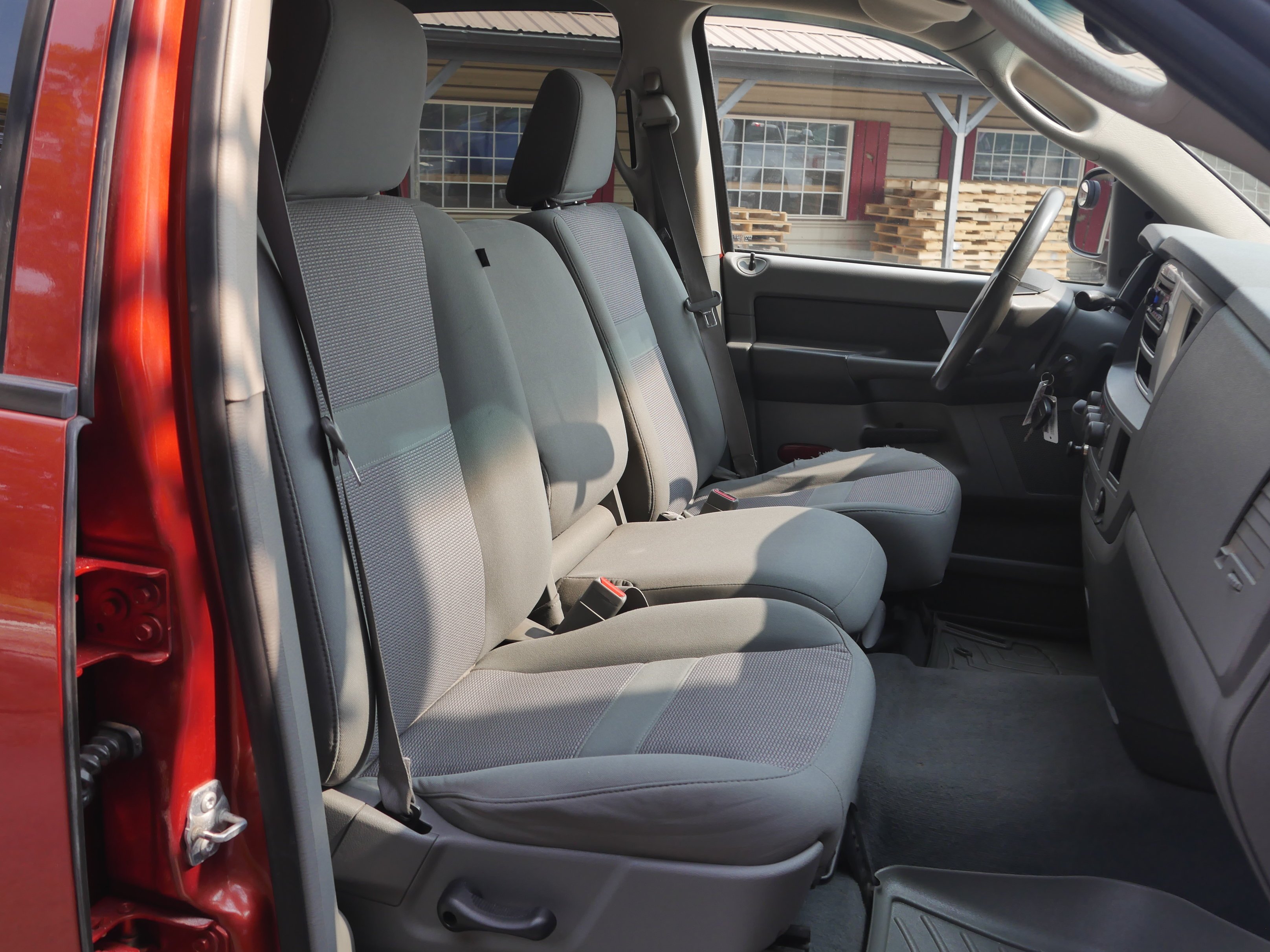 Used 2007 Sunburst Orange Pearl Dodge SLT image 19