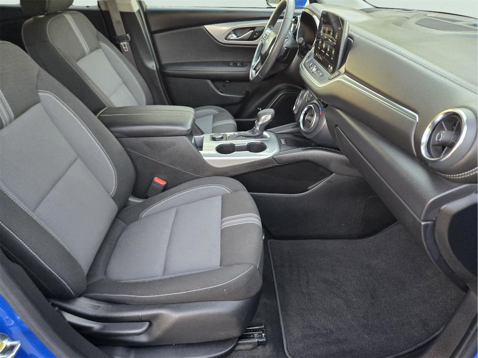 Used 2024 Riptide Blue Metallic Chevrolet LT image 15