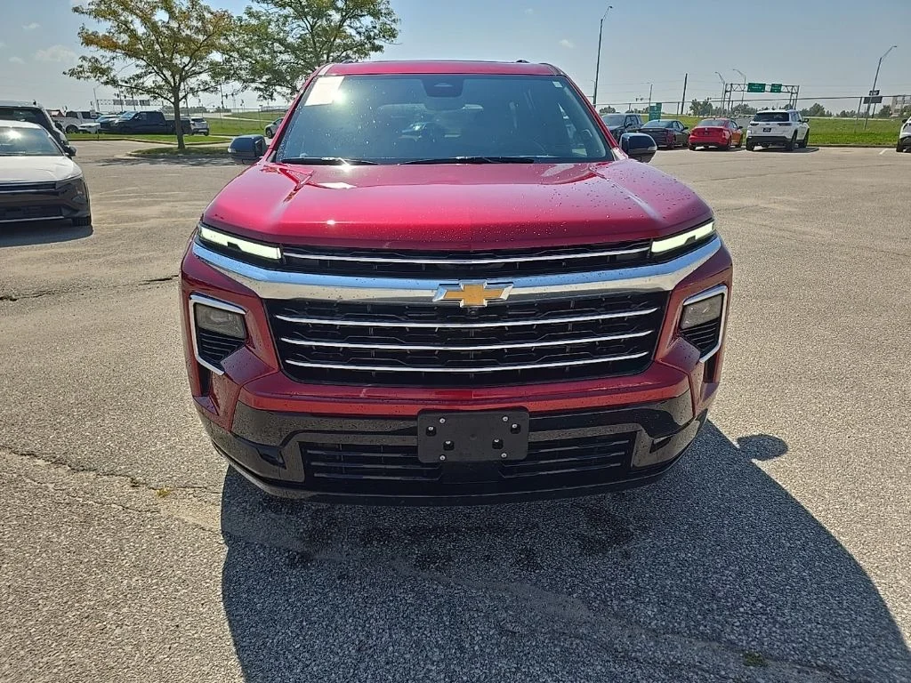 Used 2026 Red Chevrolet High Country image 2