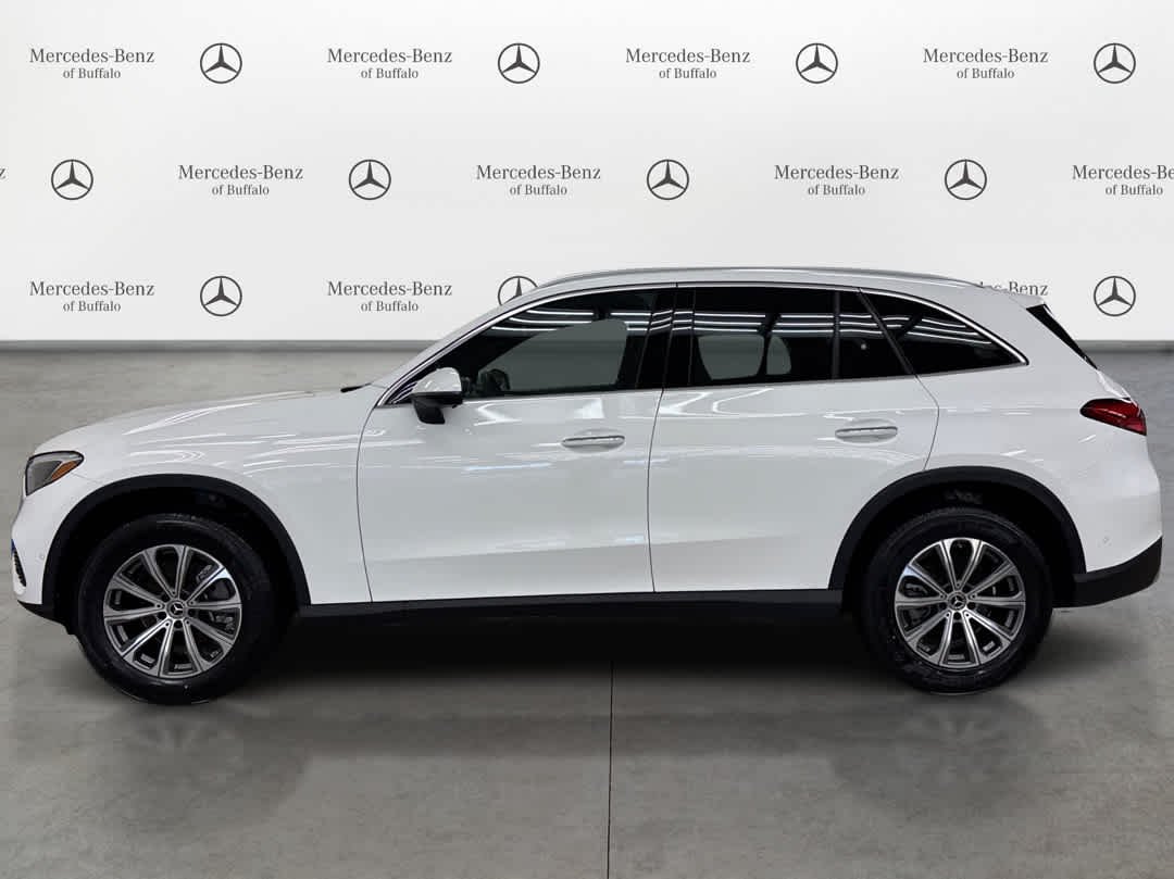 Used 2026 Polar White Mercedes-Benz GLC 300 image 8