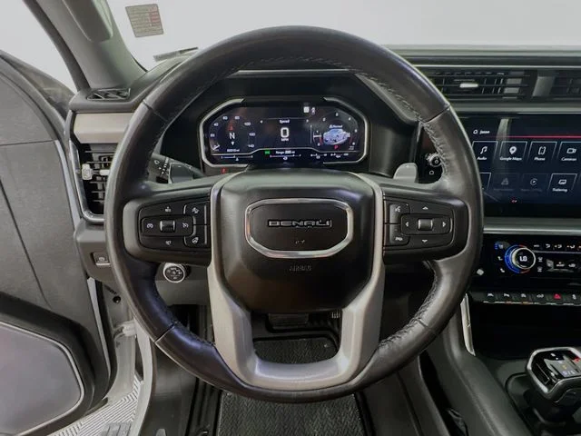 Used 2023 White GMC Denali image 12